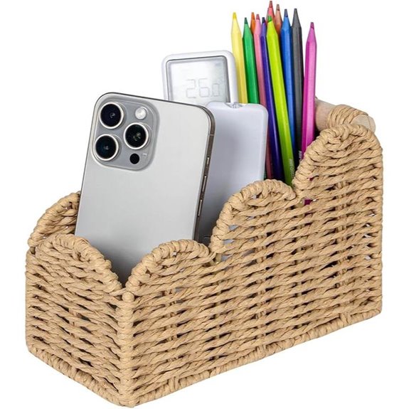 cubesland organizer with cup