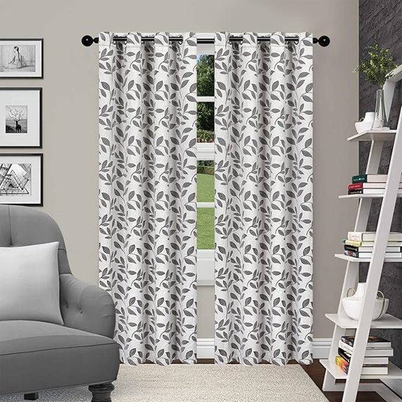 Superior Blackout Curtains - Leaves Collection 52x84 (2)