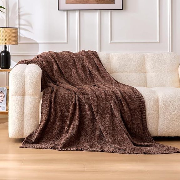 Amazon Basics Chunky Chenille Knit Throw Blanket Brown